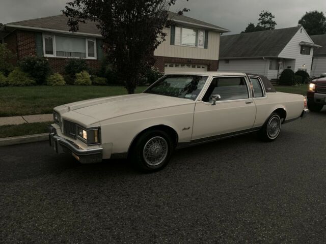 1984 Oldsmobile Eighty-Eight brougham - photo 5