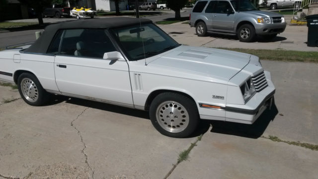 1984 Dodge 600 ES Convertable - photo 2