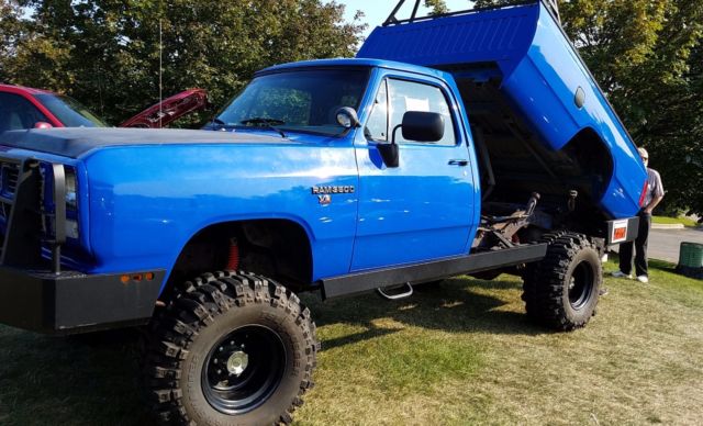 1984 Dodge D200 Pickup - photo 2
