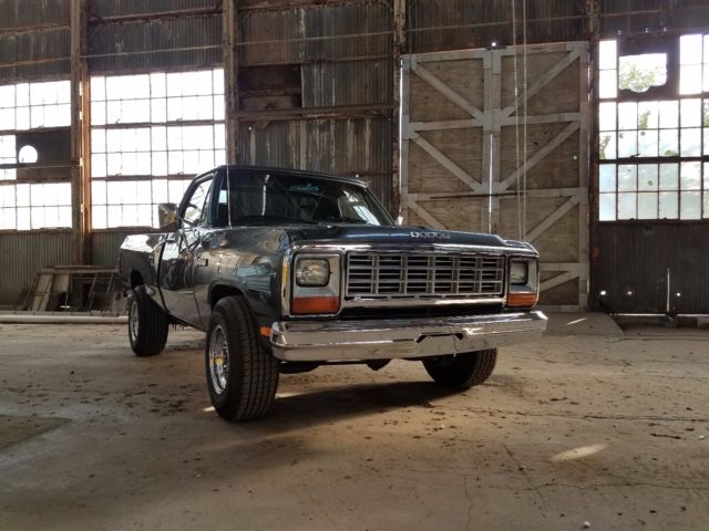 1984 DODGE D150 SHOW WINNER! ORIGINAL MOTOR, STROKER! 1984 Dodge Other Pickups