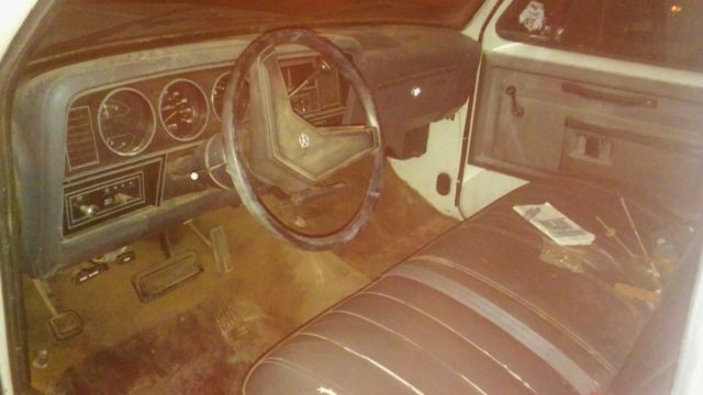 1984 Dodge Other Pickups Base Standard Cab Pickup 2-Door - photo 6