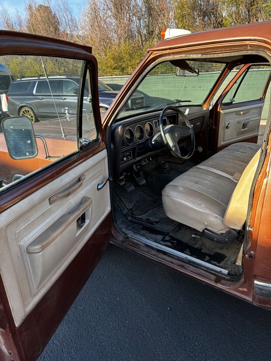1984 Dodge D-350 - photo 10