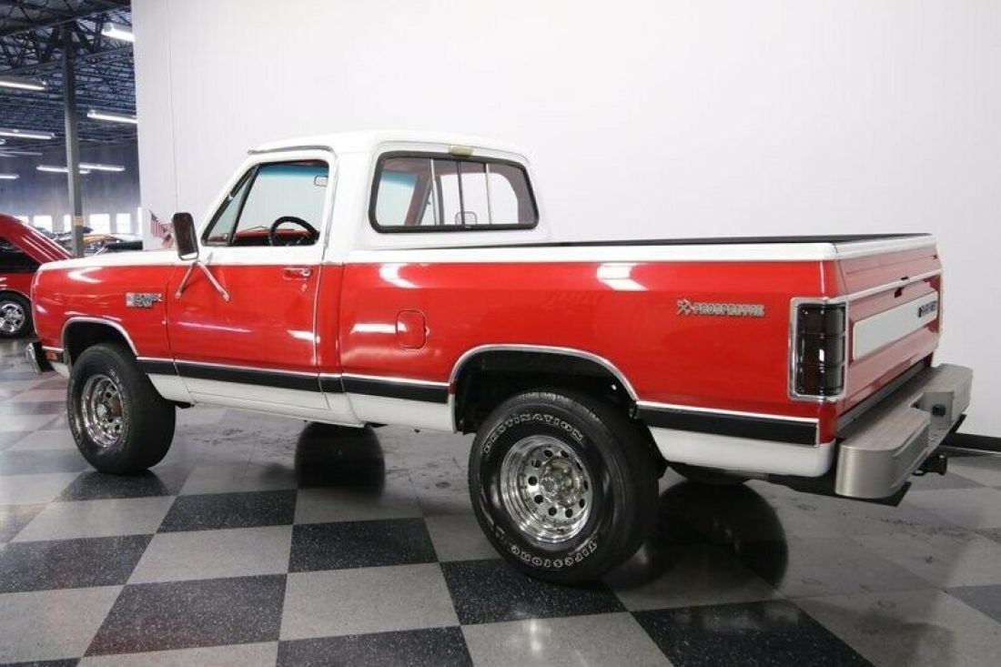 1984 Dodge Other Pickups 4x4 Prospector - photo 9