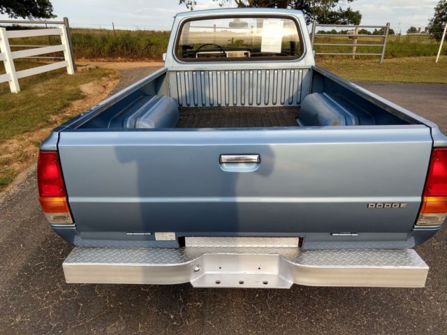 1984 Dodge Other Pickups - photo 5
