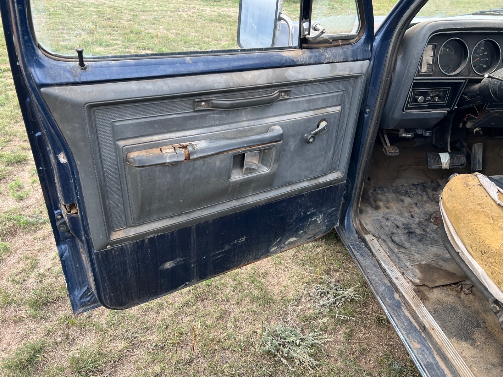 1984 Dodge Ram D350 survivor truck 1 ton - photo 8