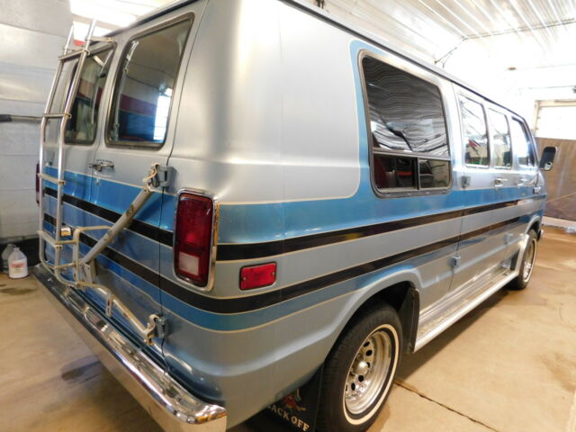 1984 Dodge Ram Van - photo 4