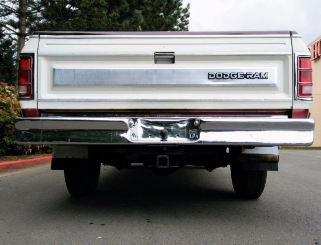 1984 Dodge Ram 3500 PROSPECTOR ROYAL SE - photo 11