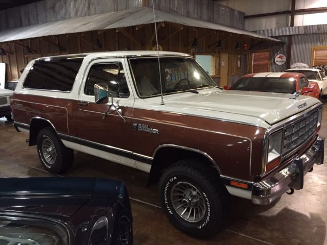 1984 Dodge Ramcharger - photo 2