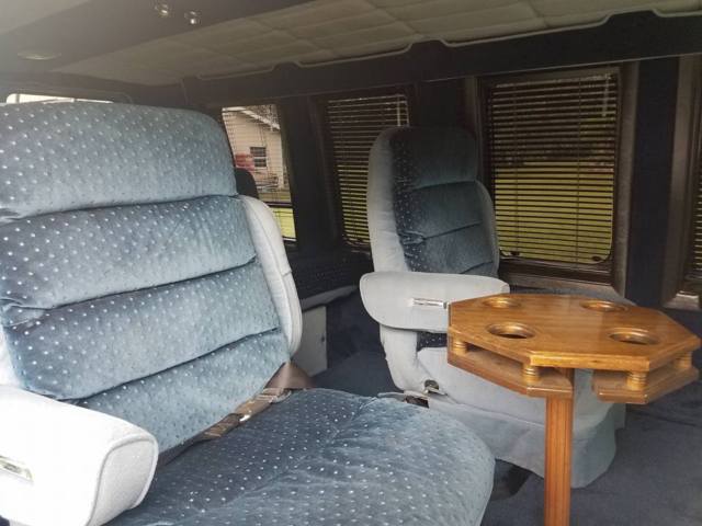 1984 Dodge Ram Van - photo 11