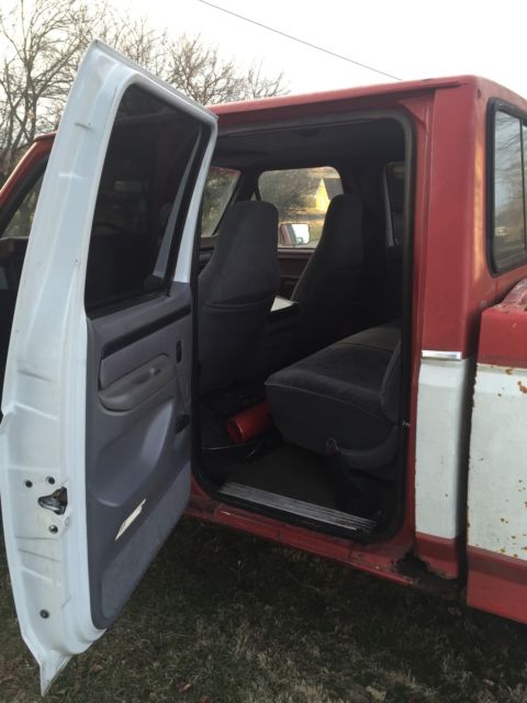 1984 Ford F-350 XLT crew cab - photo 10