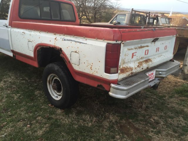 1984 Ford F-350 XLT crew cab - photo 7