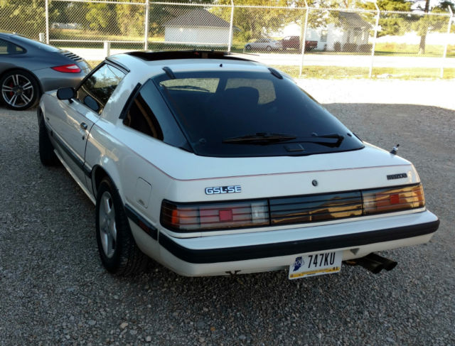 1984 Mazda RX-7 GSL-SE - photo 9