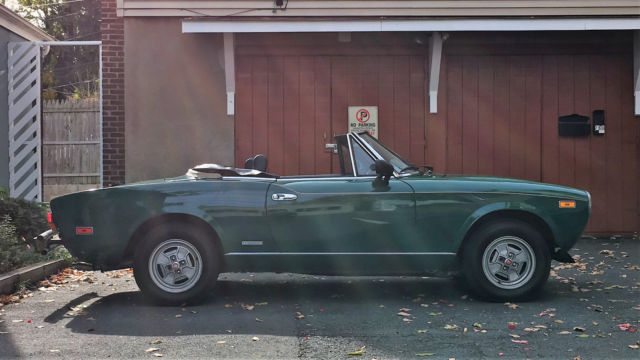 1984 Fiat 124 Spider Spider 2000 Azura
