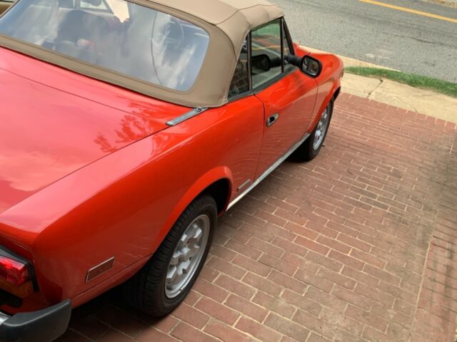 1984 Fiat 124 Spider Normal - photo 10
