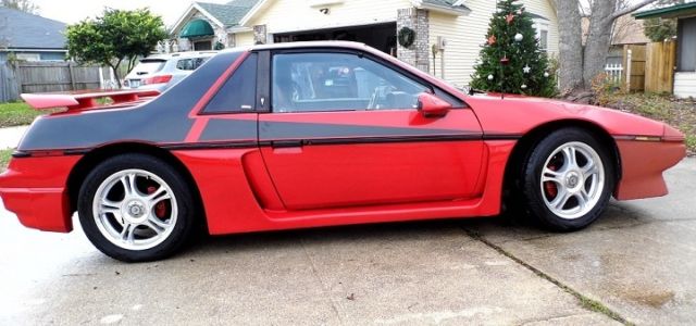 1984 Pontiac Fiero - photo 6