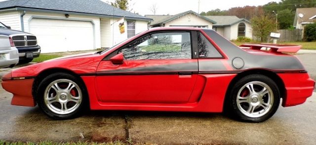 1984 Pontiac Fiero - photo 9