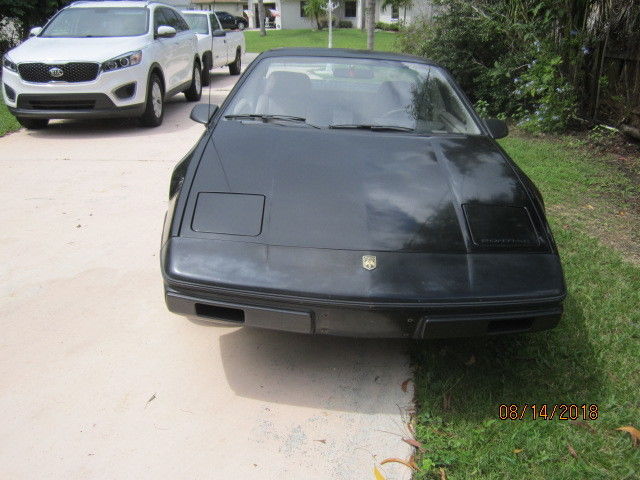 1984 Pontiac Fiero - photo 3