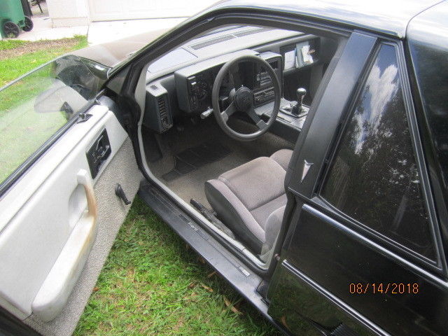 1984 Pontiac Fiero - photo 6