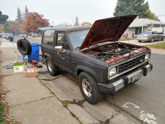 1984 Ford Bronco II - A beloved Fixer Upper 1984 Ford Bronco II