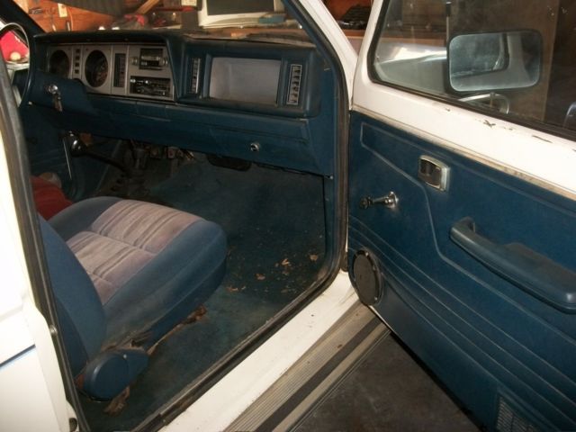 1984 Ford Bronco ll - photo 8