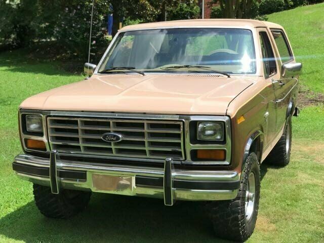 1984 Ford Bronco 2dr - photo 3