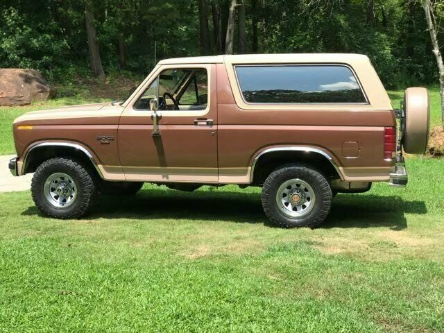 1984 Ford Bronco 2dr - photo 4