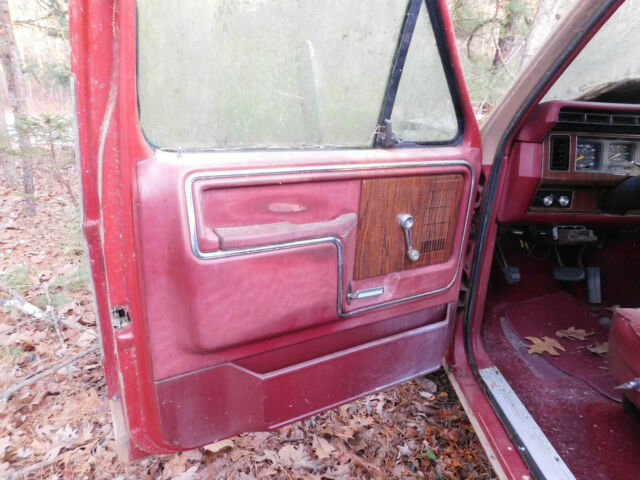 1984 Ford Bronco XLT - photo 9