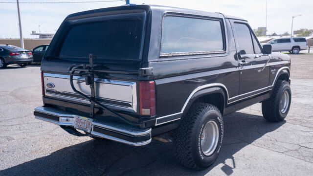 1984 Ford Bronco - photo 2