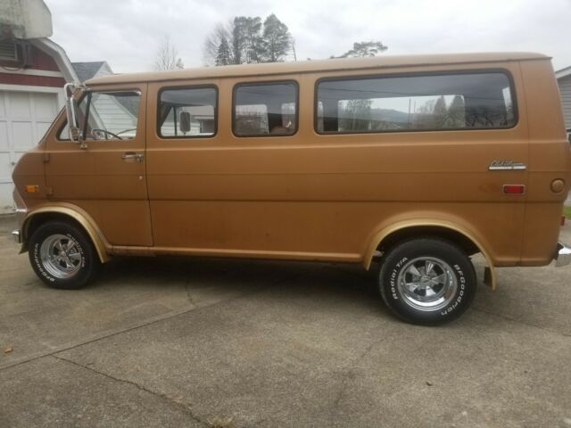1974 Ford E-Series Van - photo 3