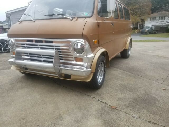 1974 Ford E-Series Van - photo 6