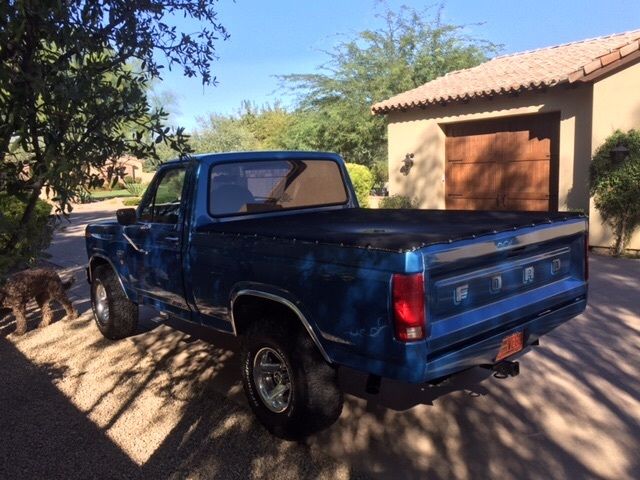 1984 Ford F-150 XLT - photo 2