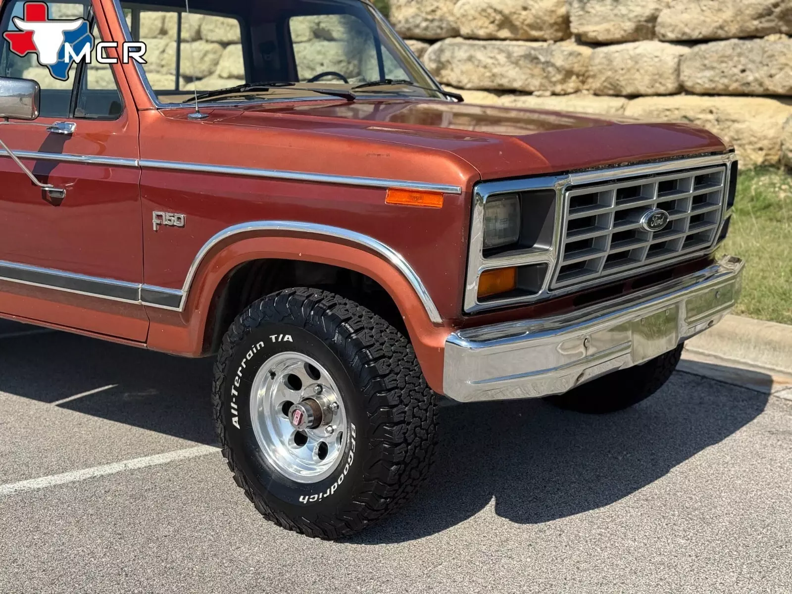 1984 Ford F-150 4x4 - Manual - Single Cab - Classic Truck - photo 7