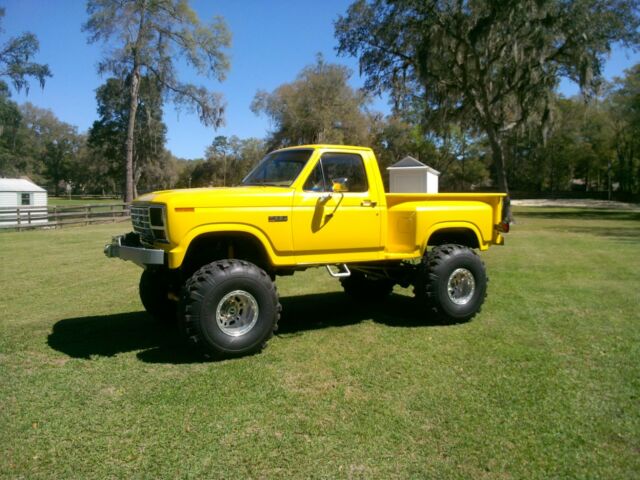 1984 Ford F-350 - photo 2