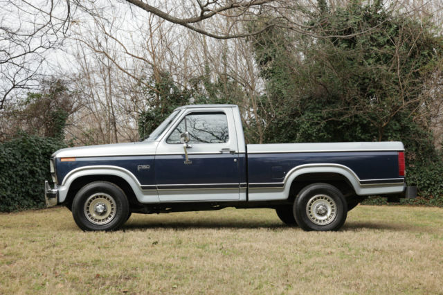 1984 Ford F-150 Base Standard Cab Pickup 2-Door - photo 2