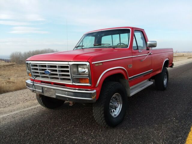 1984 FORD F-250 4X4 INTERNATIONAL DIESEL 1984 Ford F-250 XL