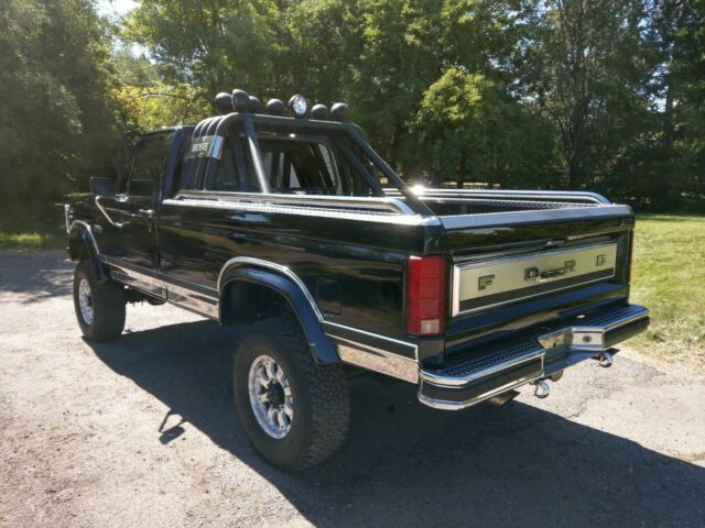 1984 Ford F-350 - photo 3