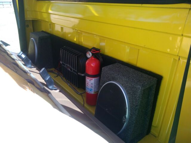 1984 Ford F-350 - photo 11