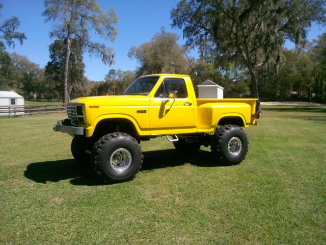 1984 Ford F-350 Lifted Stepside 4x4-Oak Wood Bed F-150 F-250 Collectible NR 1984 Ford F-350