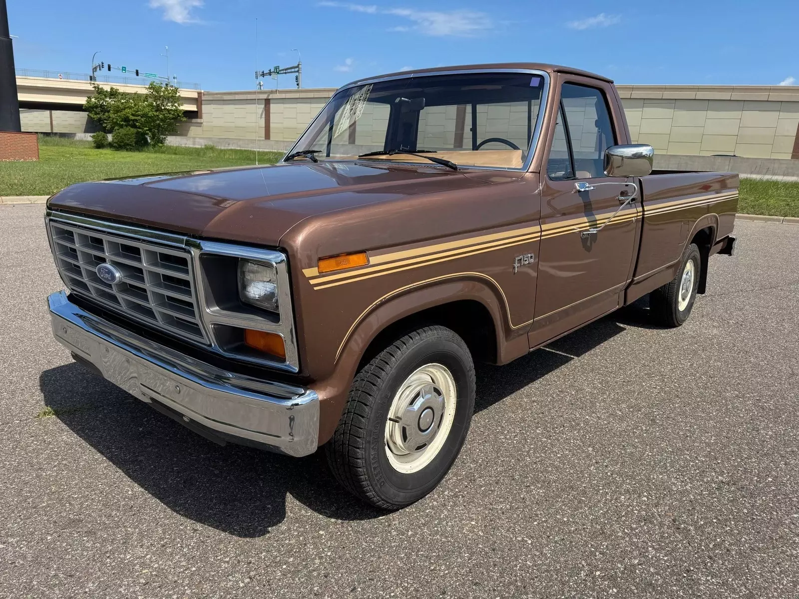 1984 Ford Pickup F-150 Styleside - photo 7