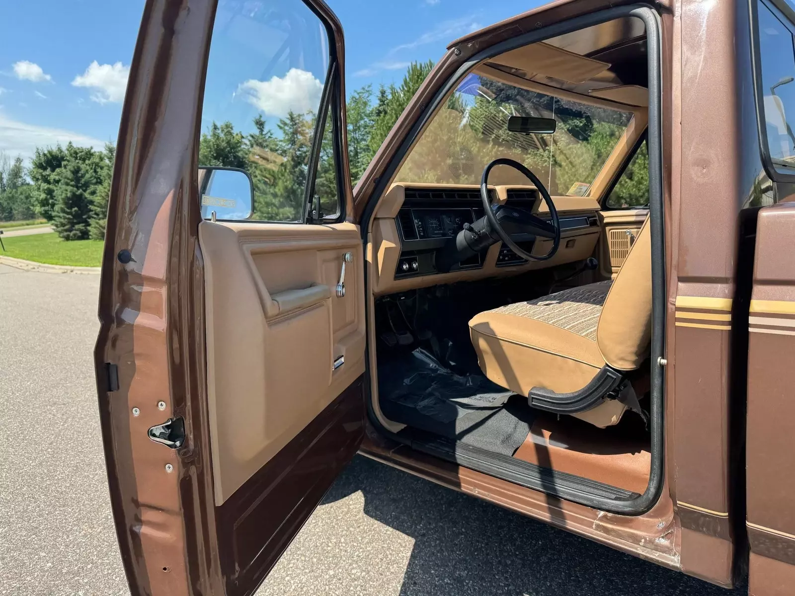 1984 Ford Pickup F-150 Styleside - photo 9