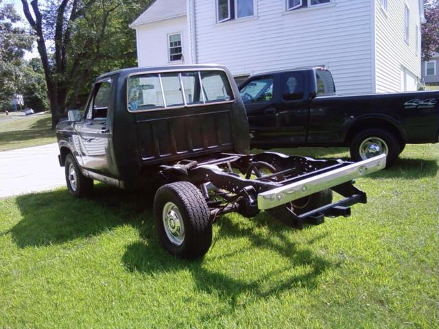 1984 Ford F-150 - photo 8