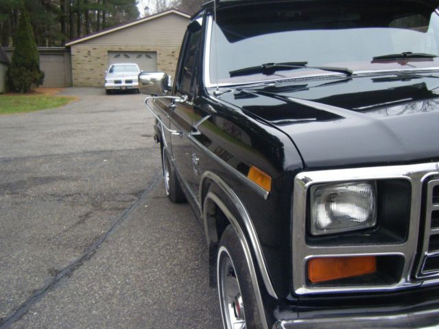 1984 Ford F-150 XLT - photo 10