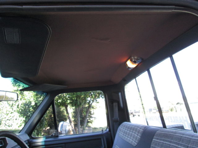 1984 Ford F-250 - photo 11