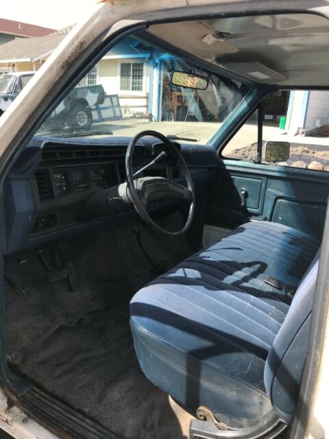 1984 Ford F-250 - photo 5