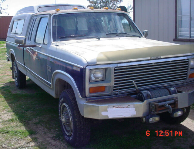 1984 Ford F-250 XL - photo 2