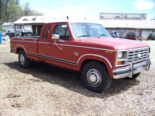 1984 Ford F-250 Diesel - photo 2