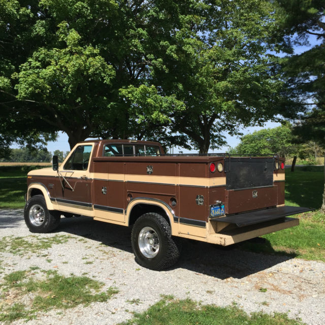 1984 Ford F-350 - photo 3