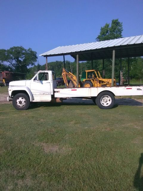 1984 Ford F-550 Farm Truck - photo 3