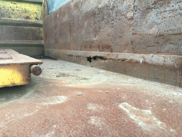1984 Ford Other Base Straight Truck - Medium Conventional - photo 10