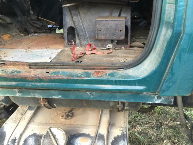 1984 Ford Other Base Straight Truck - Medium Conventional - photo 7